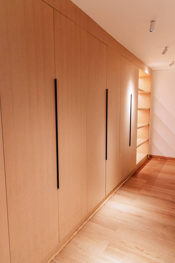 Indoor Multi-Purpose Wooden Studio Space — photo 9
