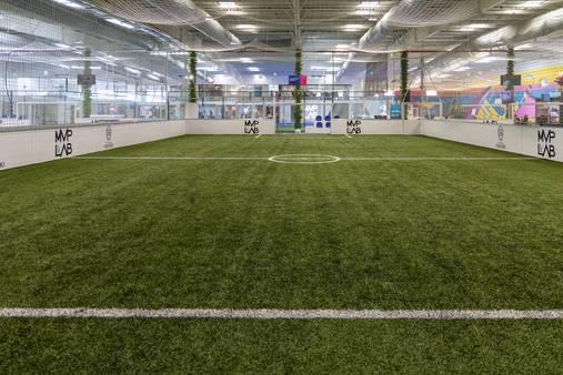 Indoor Football Field for Coaching and Concept Shooting — photo 6